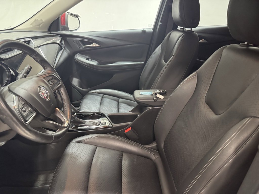 Used 2020 Buick Encore GX Essence image 14