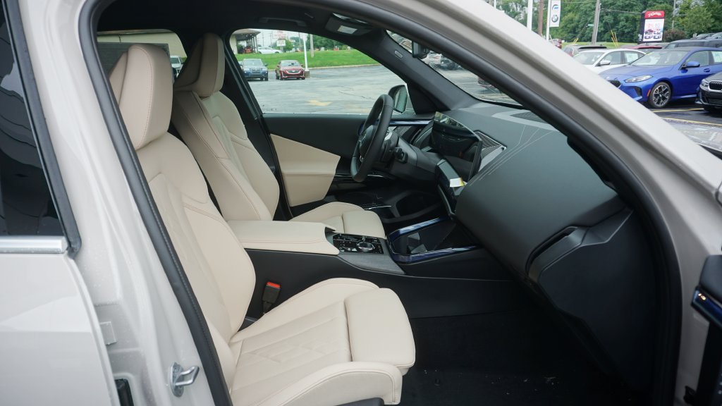 Used 2026 BMW X3 xDrive30i w/ Convenience Package AWD/4WD image 10