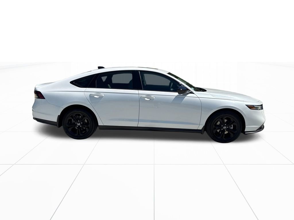 Certified 2025 Honda Accord SE image 10
