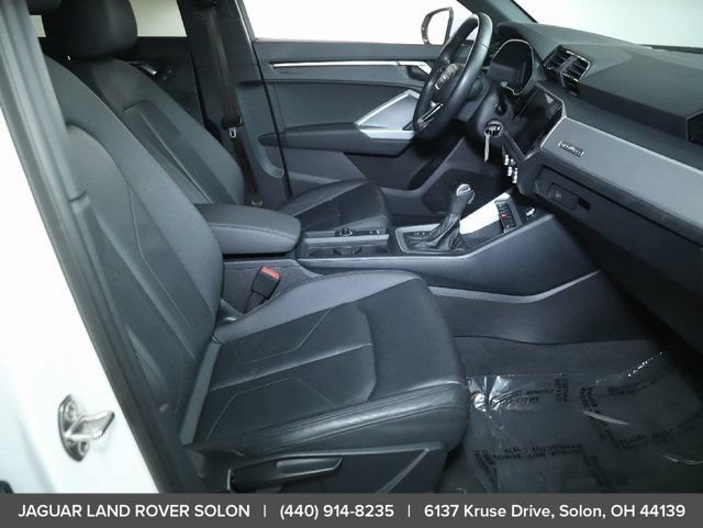 Used 2020 Audi Q3 2.0T Premium AWD/4WD image 30