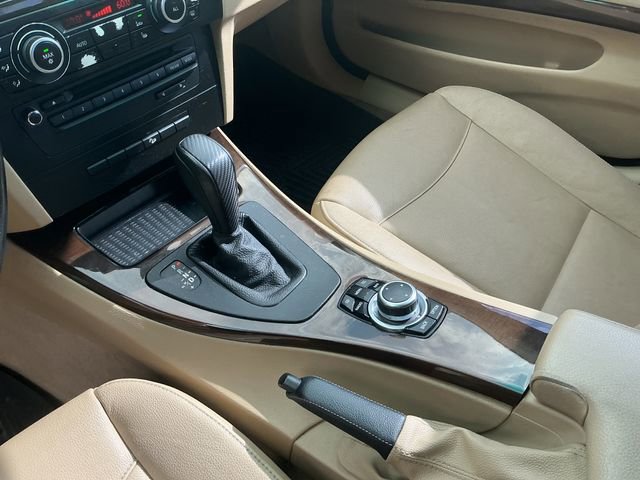 Used 2010 BMW 328i xDrive Sedan AWD/4WD image 19
