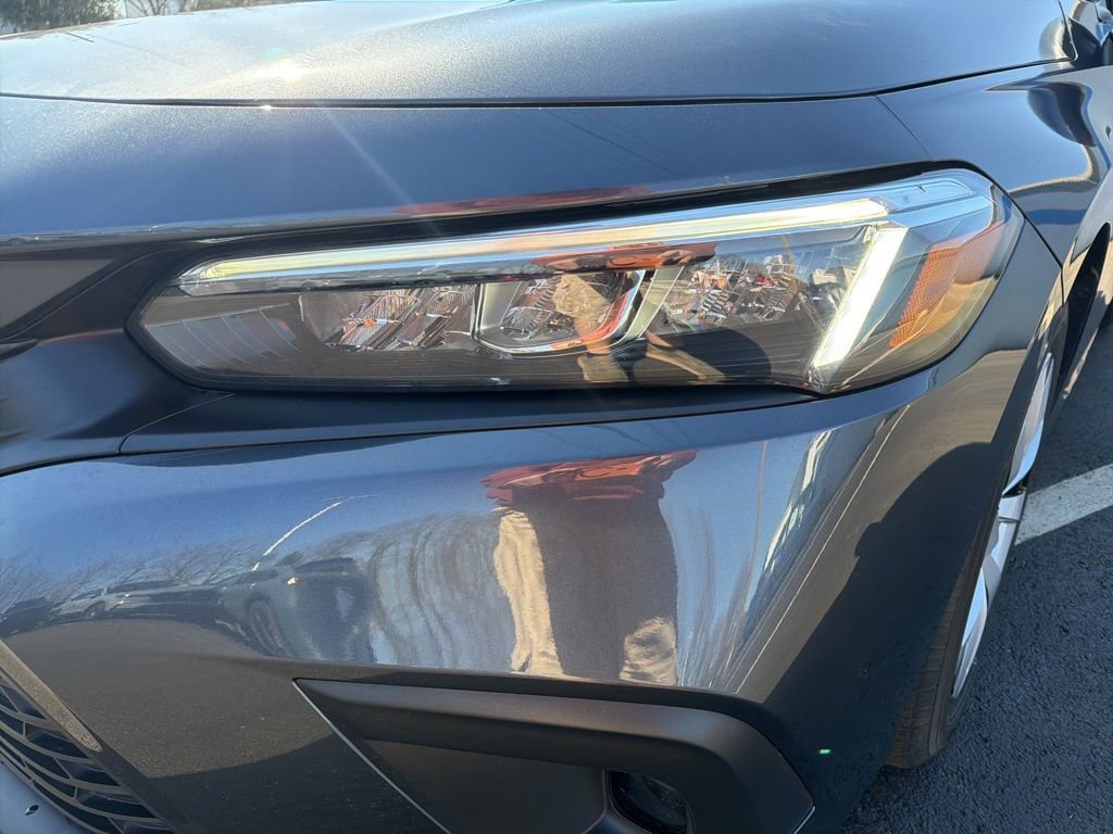 Certified 2023 Honda Civic LX image 9