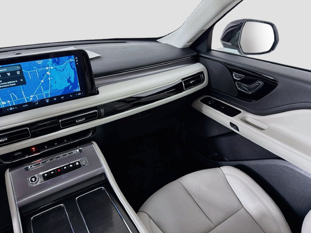 New 2027 Lincoln Aviator 2WD image 25