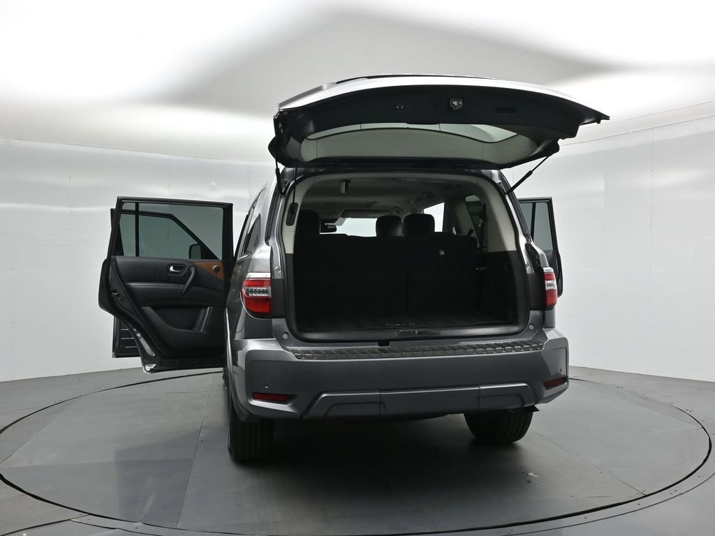 Used 2024 Nissan Armada SL image 39