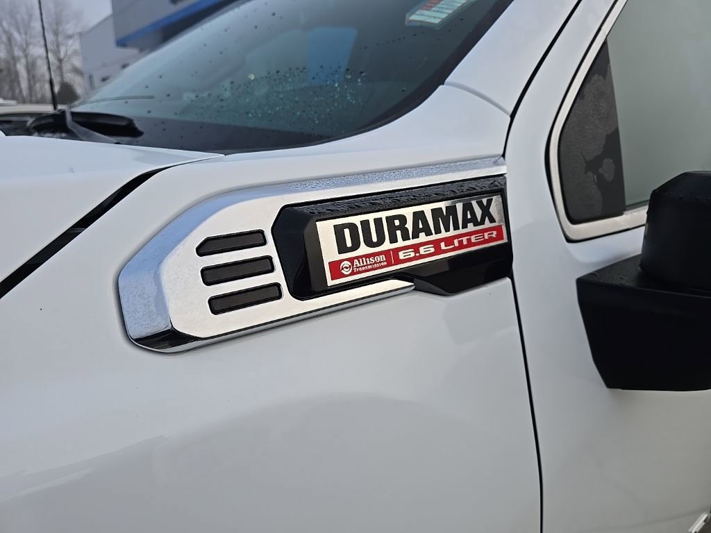 Used 2025 GMC Sierra 3500 SLT w/ X31 Off-Road Package image 34