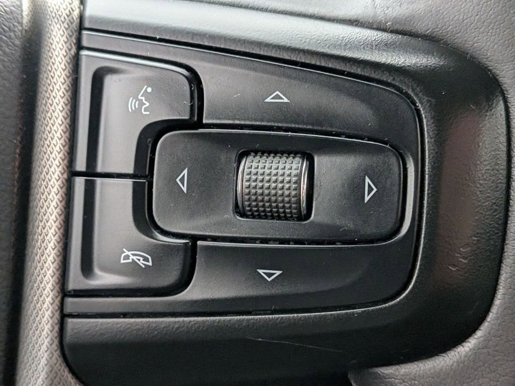 Used 2021 GMC Yukon XL Denali AWD/4WD image 20
