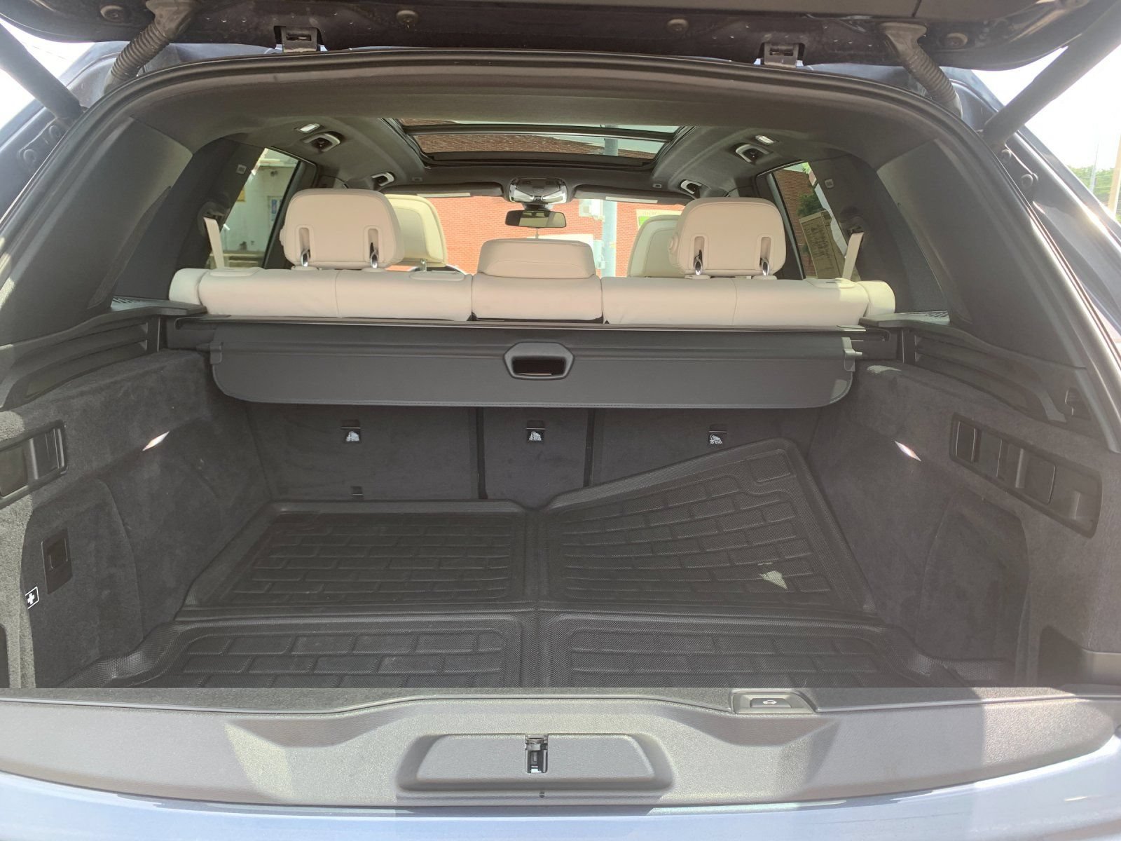 Used 2020 BMW X5 xDrive40i w/ M Sport Package AWD/4WD image 20