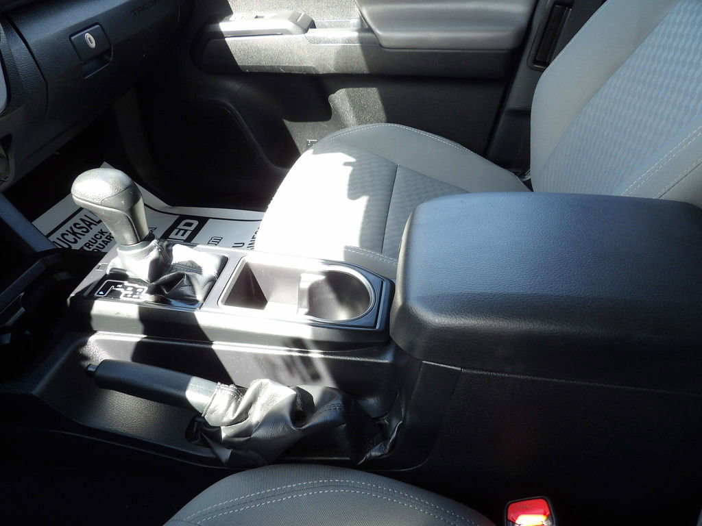 Used 2021 Toyota Tacoma SR RWD image 25