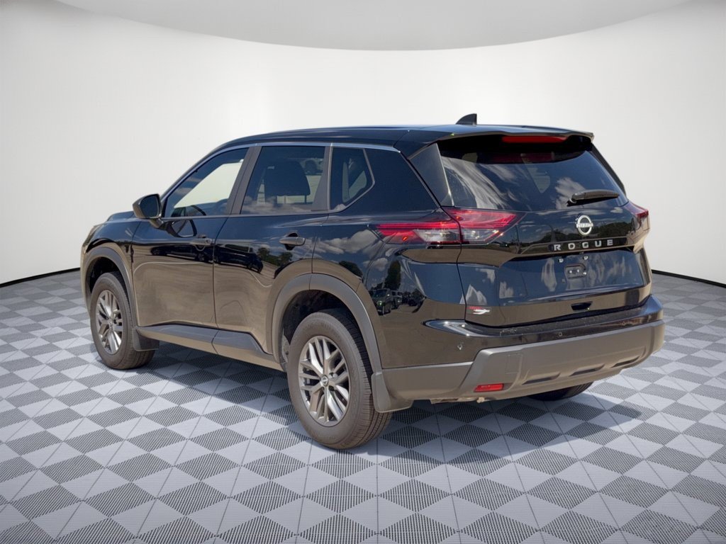 Certified 2026 Nissan Rogue S FWD image 3
