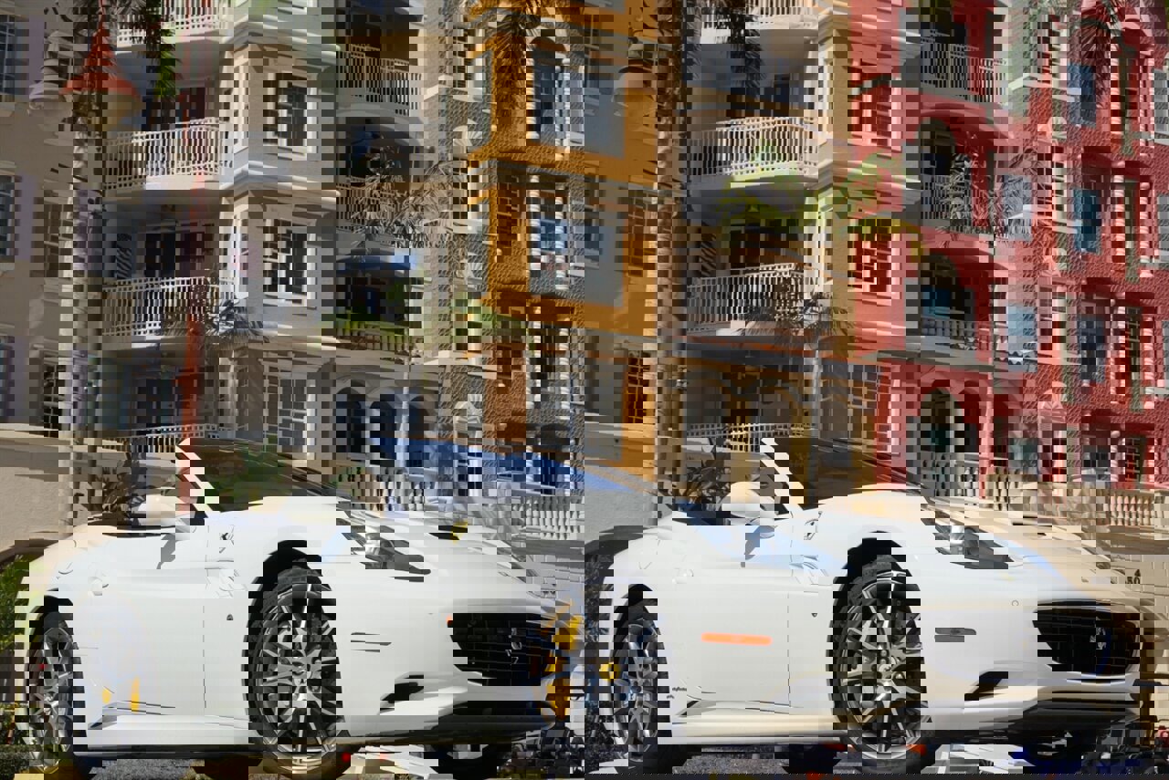 Used 2014 Ferrari California