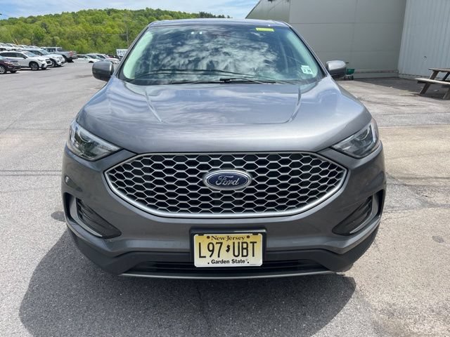 Used 2024 Ford Edge SEL AWD/4WD image 11