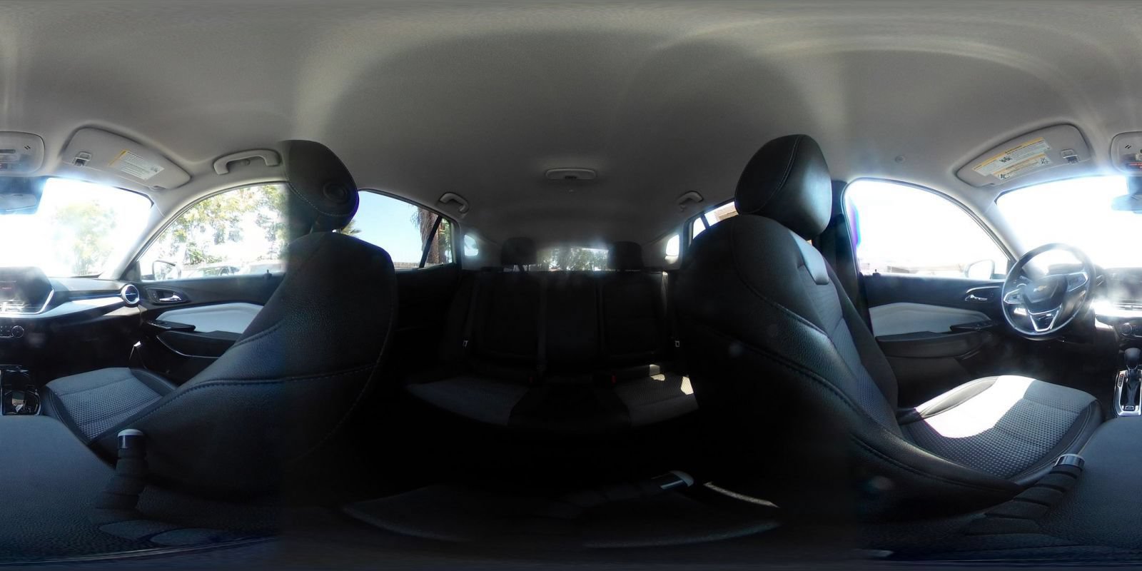 Used 2025 Chevrolet Trax LT w/ LT Convenience Package FWD image 40