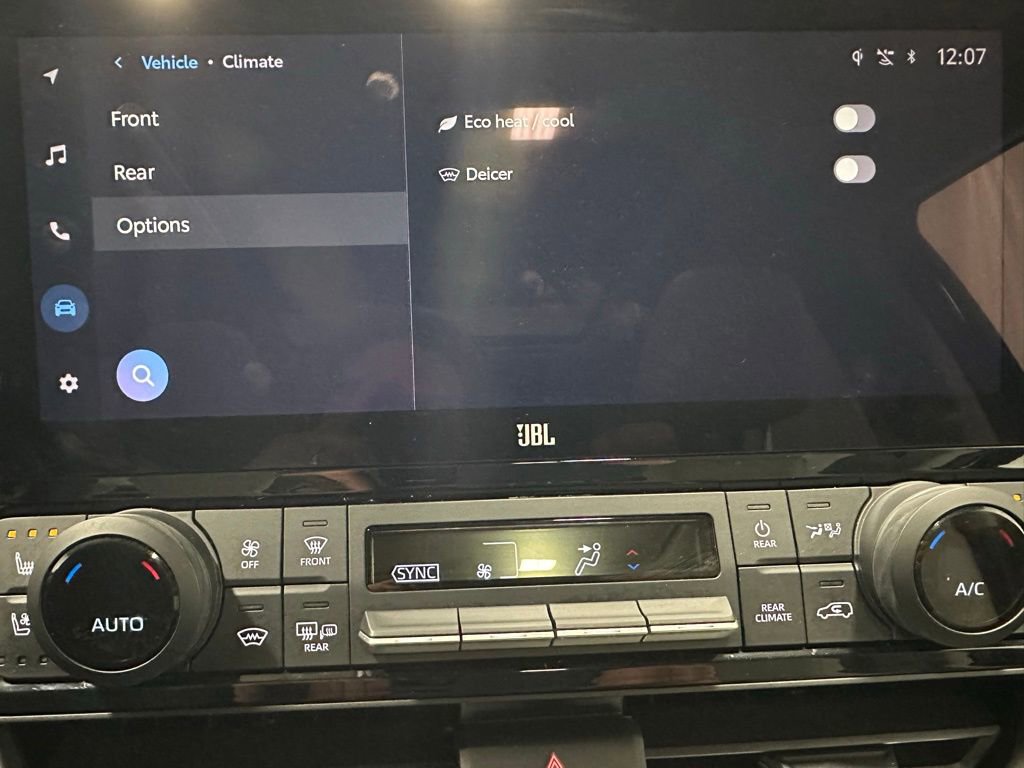 Used 2025 Toyota Grand Highlander AWD image 33