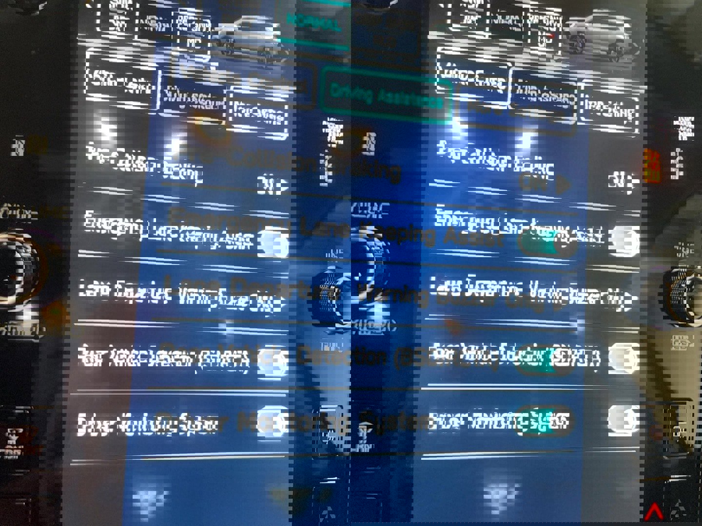 Used 2025 Subaru Ascent Touring image 11