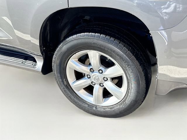 Used 2010 Lexus GX 460 image 33