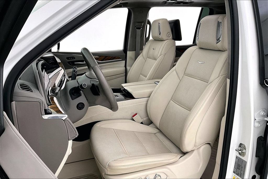Used 2021 Cadillac Escalade ESV Sport Platinum AWD/4WD image 31