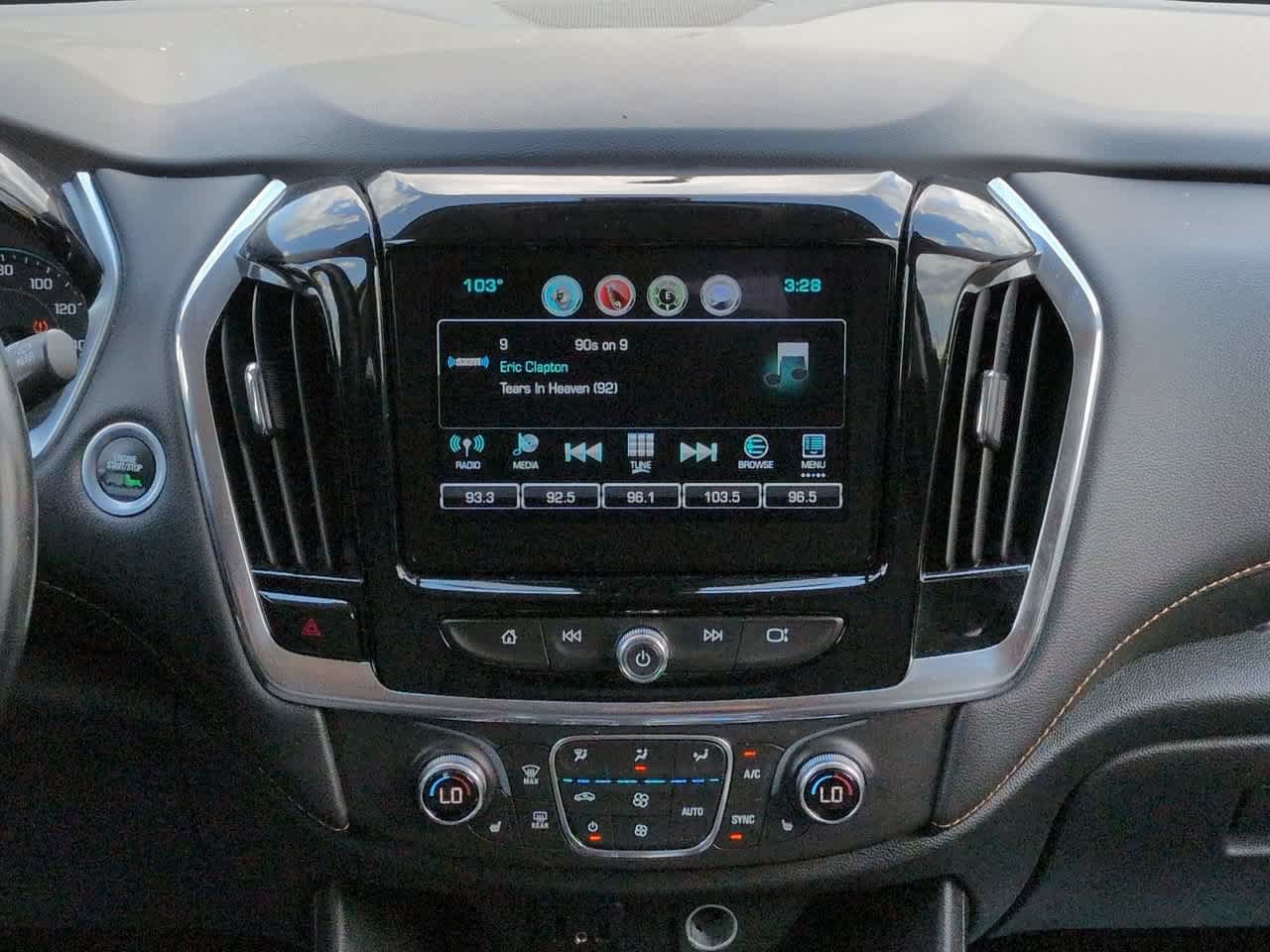 Used 2019 Chevrolet Traverse LT FWD image 18