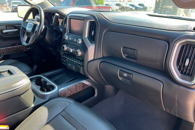 Used 2020 GMC Sierra 1500 Denali w/ Denali Ultimate Package AWD/4WD image 23