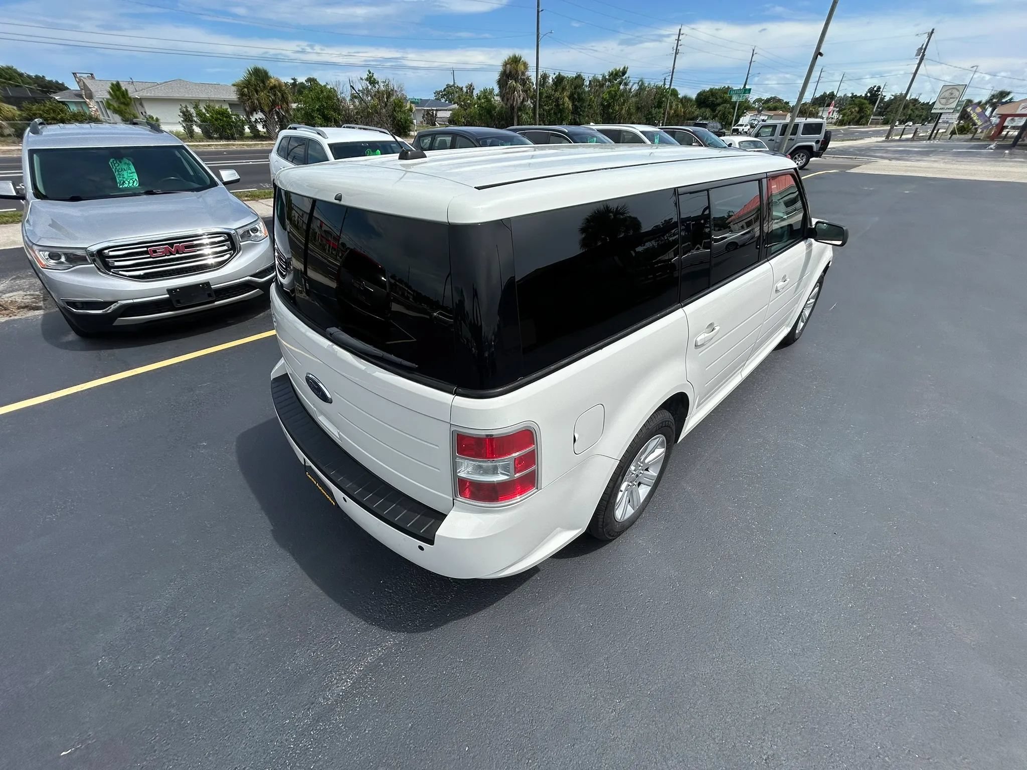 Used 2010 Ford Flex SE FWD image 29