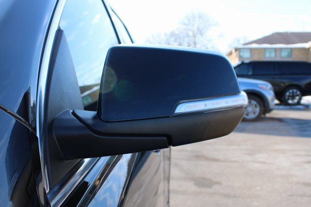 Used 2022 GMC Acadia Denali w/ Denali Ultimate Package image 7