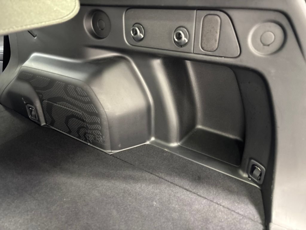 Used 2025 Subaru Forester Premium AWD/4WD image 42