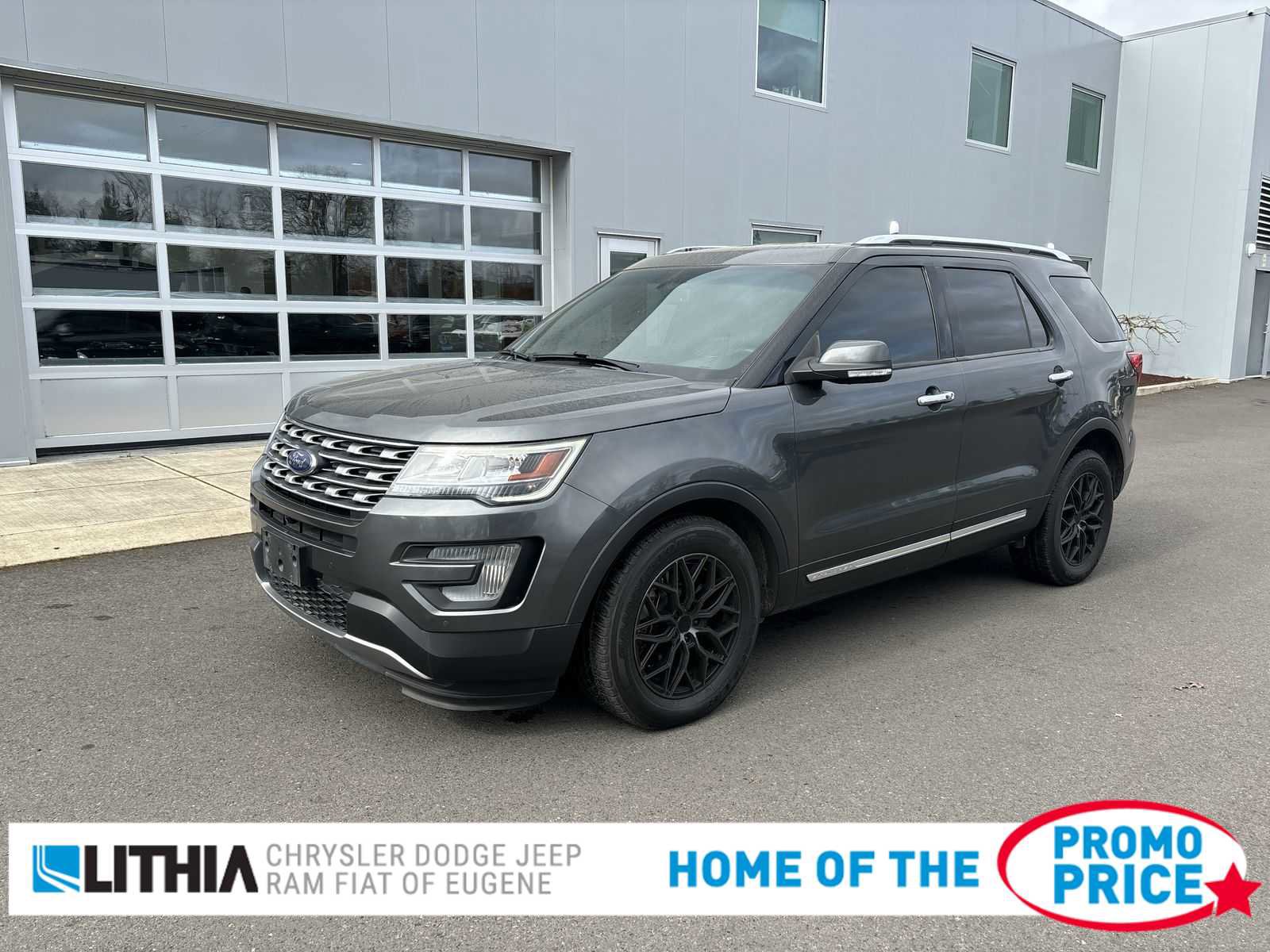 Used 2017 Ford Explorer Limited image 1