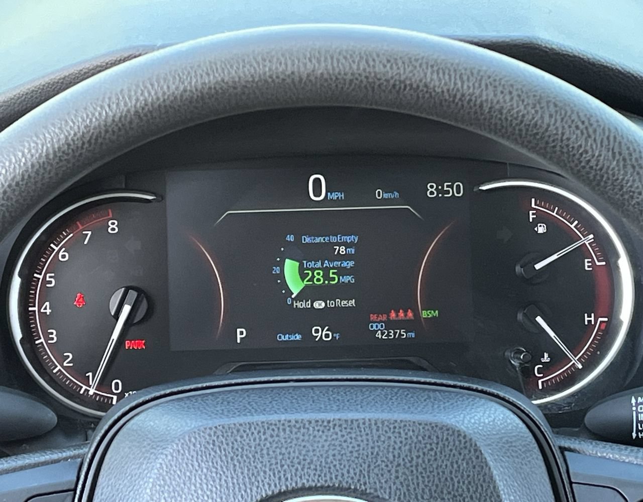 Used 2025 Toyota RAV4 XLE AWD/4WD image 13