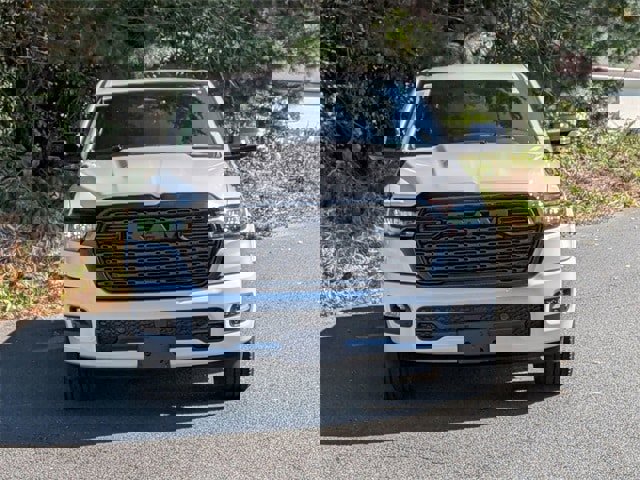 New 2026 RAM 1500 4x4 Crew Cab image 2