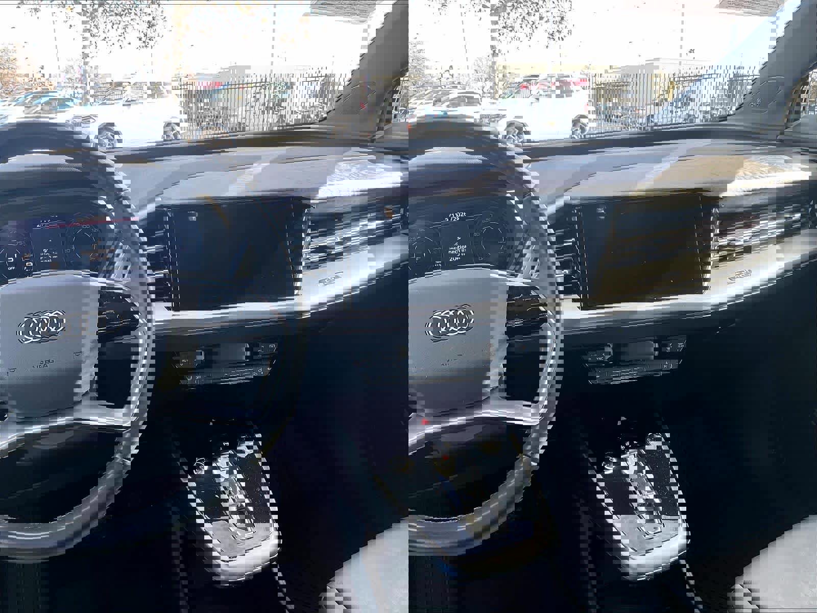 Used 2023 Audi Q4 e-tron Premium Plus image 9