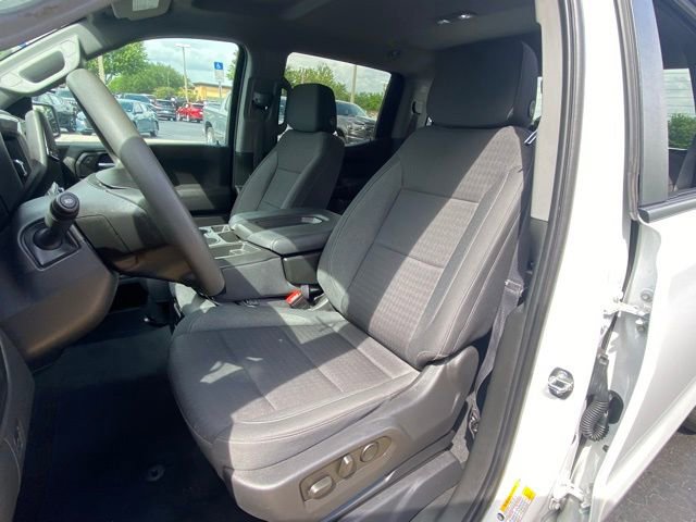 Used 2023 Chevrolet Silverado 1500 Custom image 13
