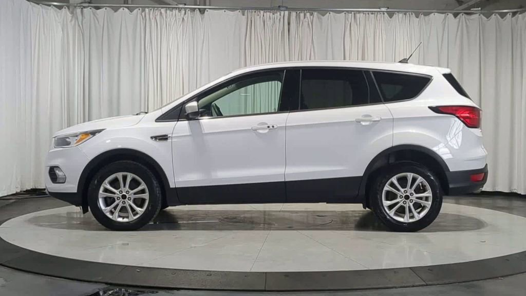 Used 2019 Ford Escape SE AWD/4WD image 6