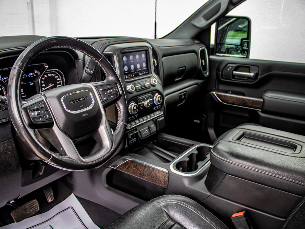 Used 2022 GMC Sierra 2500 Denali w/ Technology Package AWD/4WD image 21
