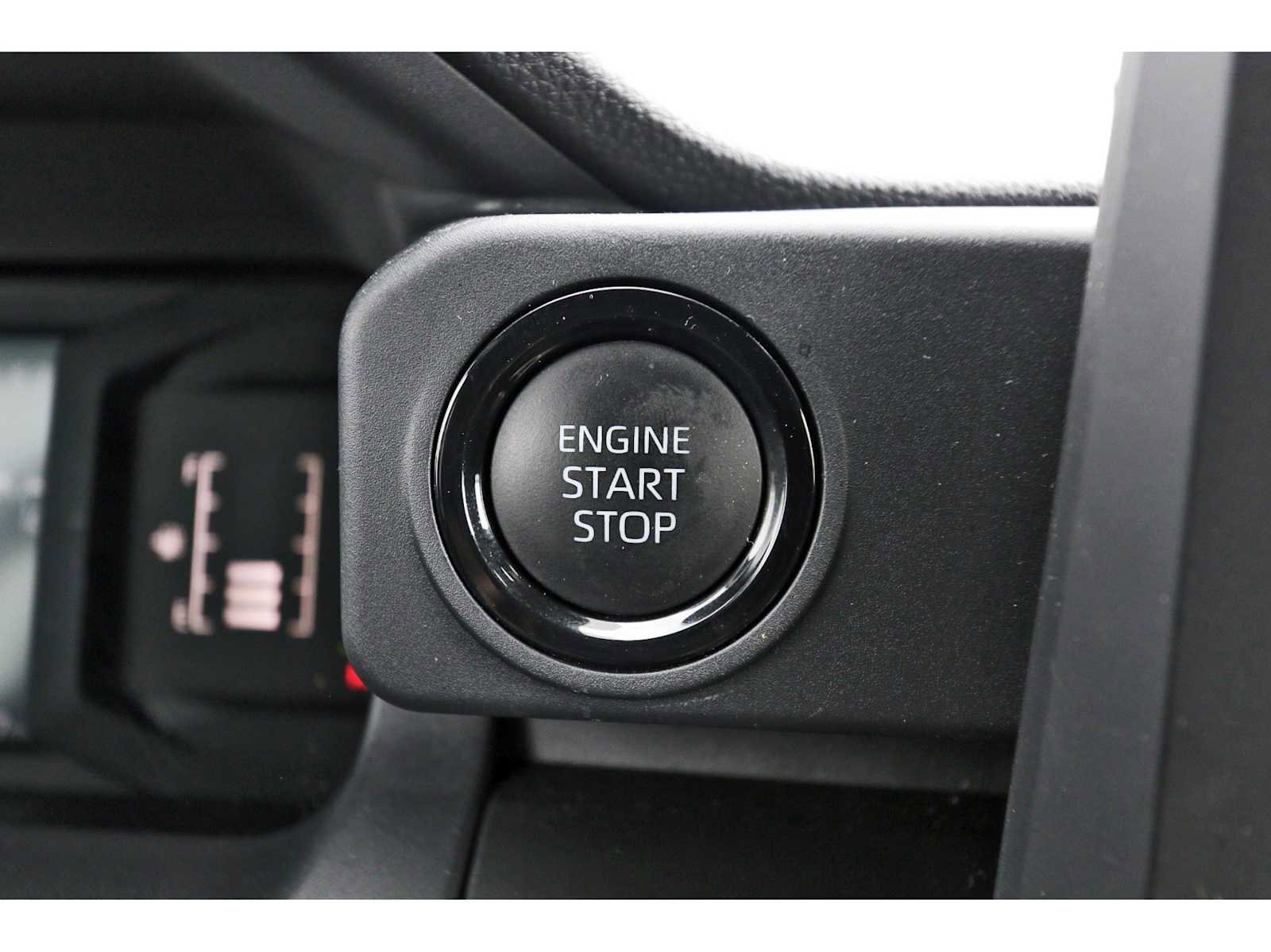 Used 2025 Toyota Tacoma SR w/ SR Upgrade Package RWD image 26