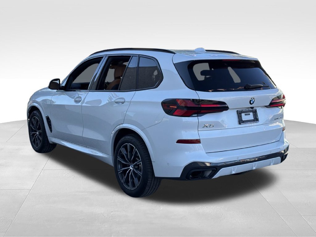Used 2026 BMW X5 xDrive40i AWD/4WD image 5
