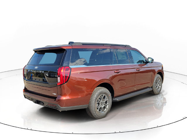 New 2027 Ford Expedition Max Active AWD/4WD image 3