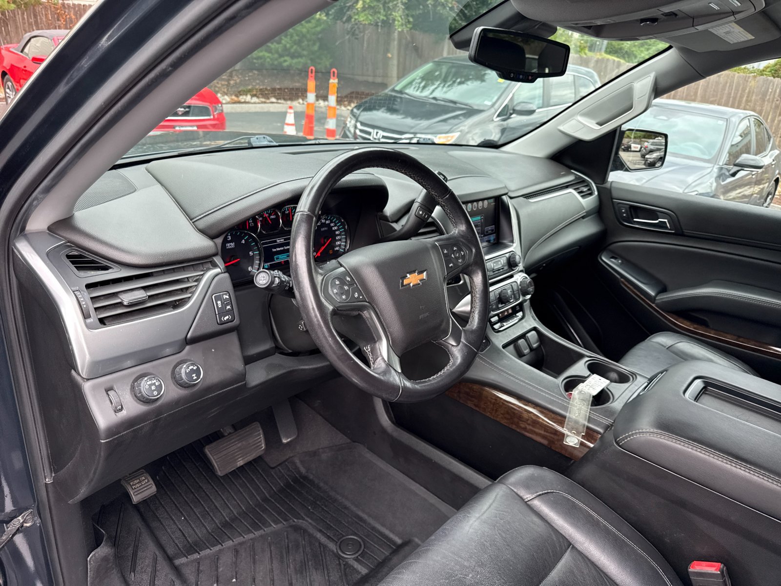 Used 2020 Chevrolet Tahoe LT AWD/4WD image 10