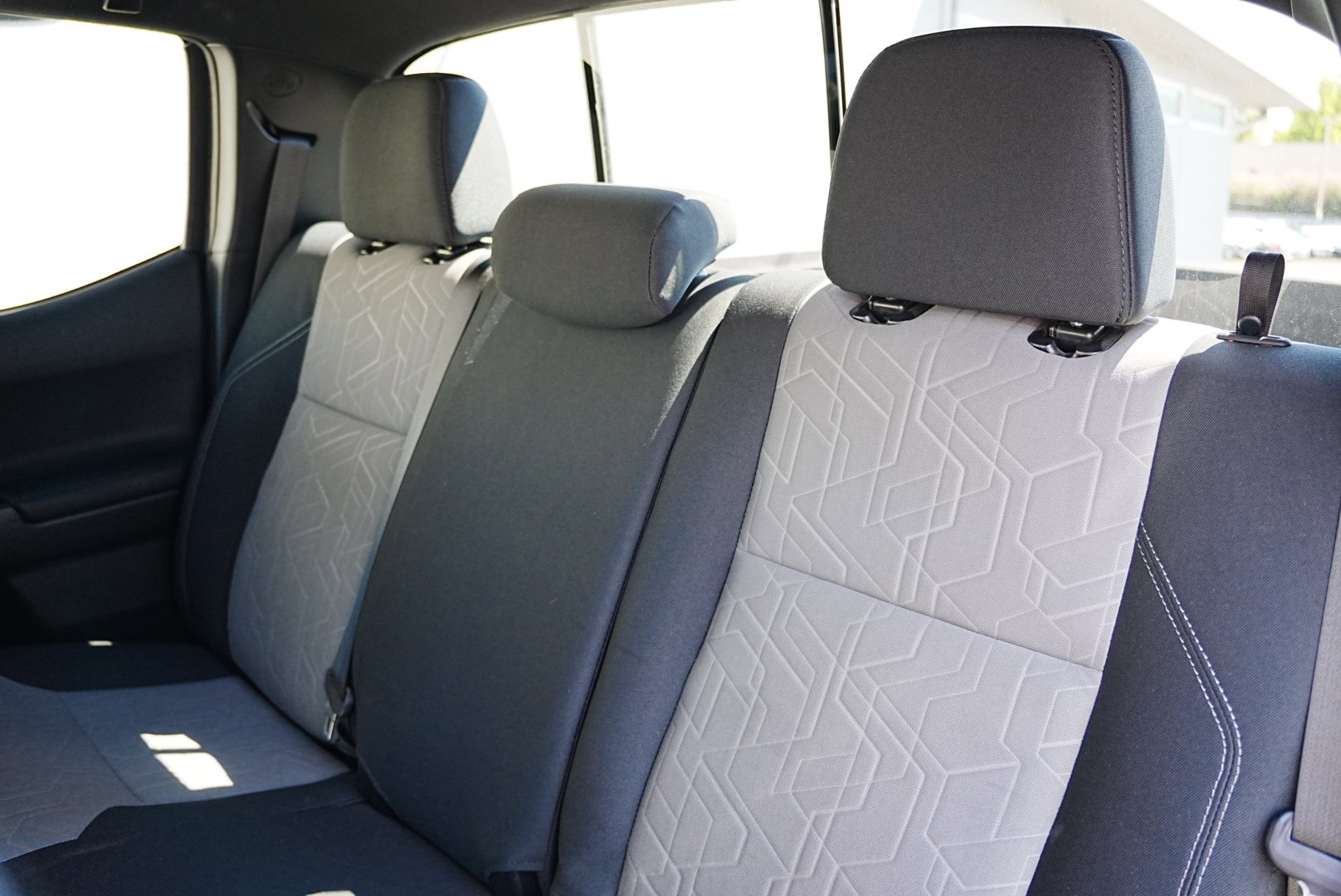 Used 2022 Toyota Tacoma TRD Off-Road image 14