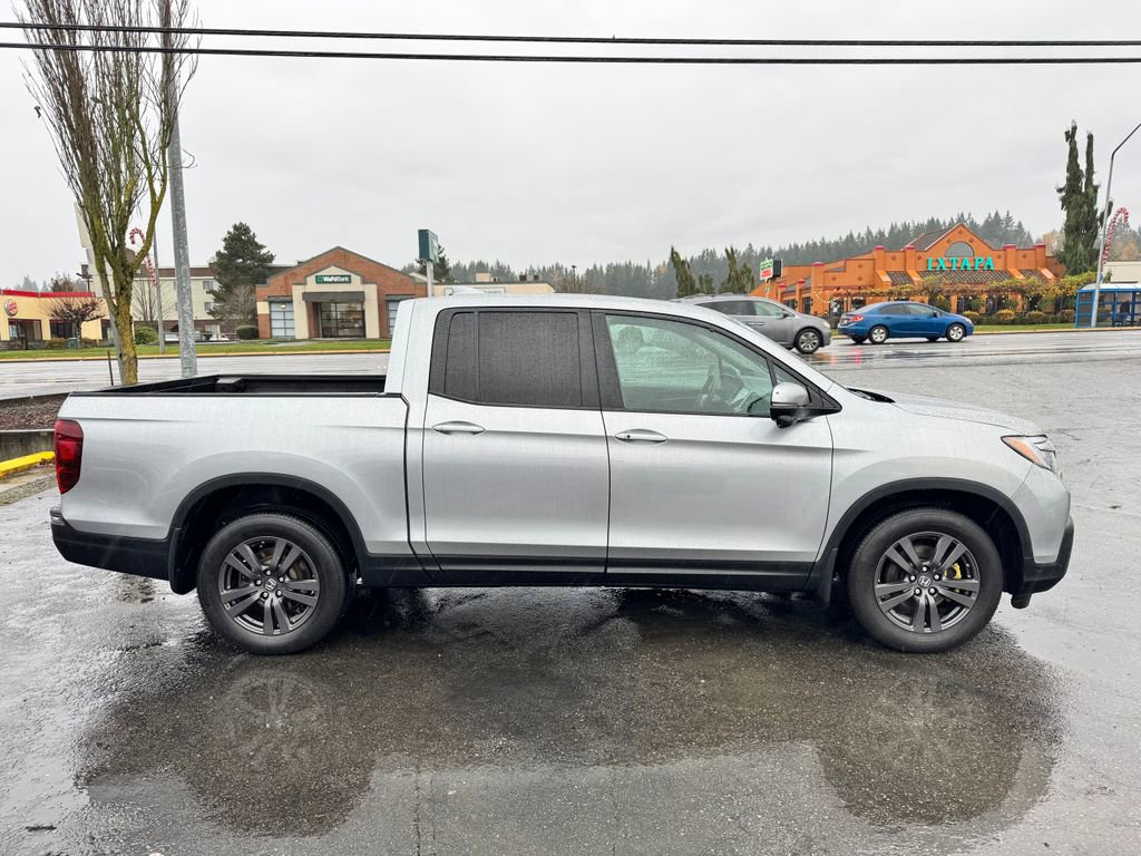 Used 2018 Honda Ridgeline Sport image 8