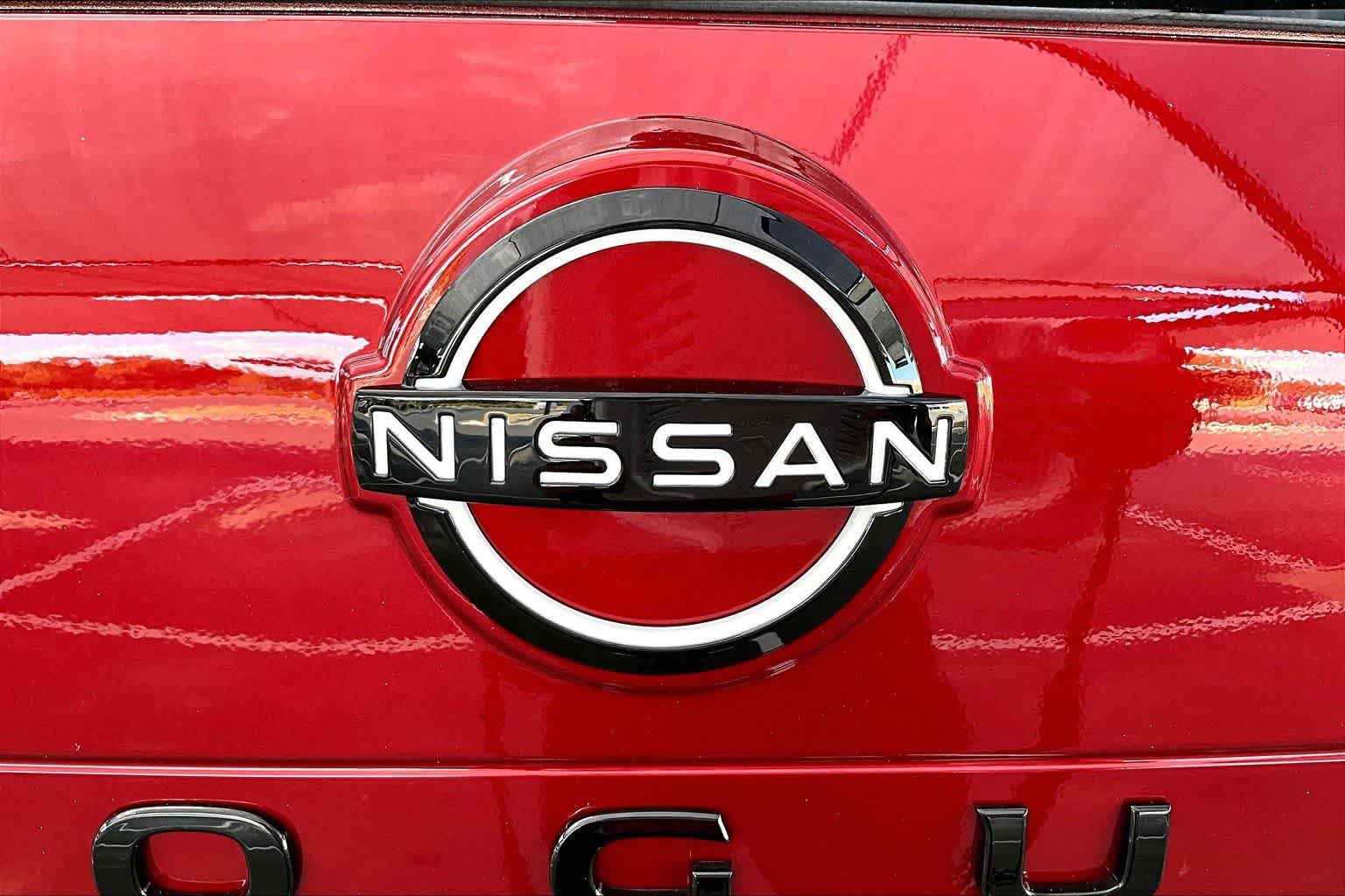 New 2026 Nissan Rogue Dark Armor FWD image 15