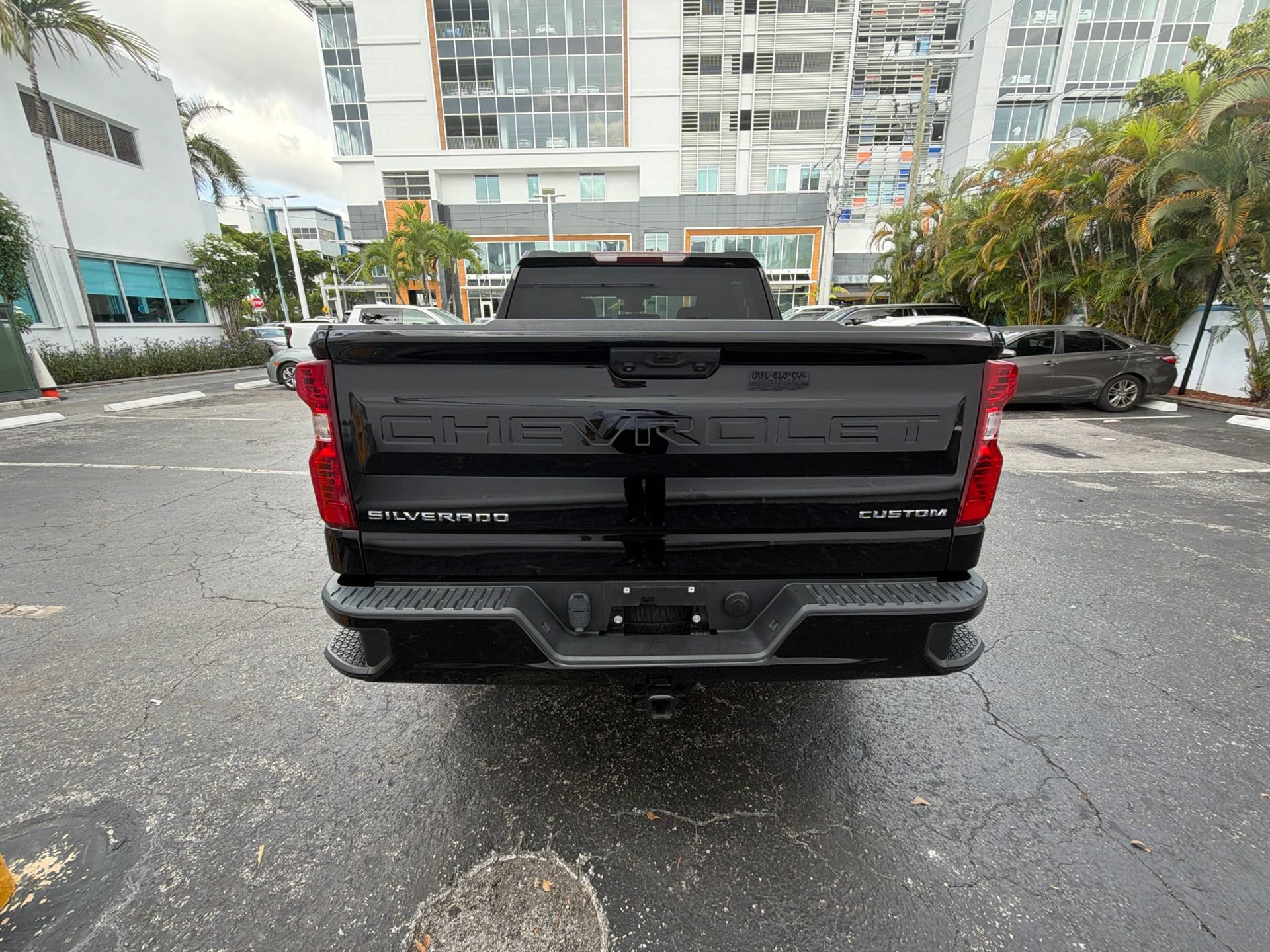 Used 2022 Chevrolet Silverado 1500 Custom RWD image 11