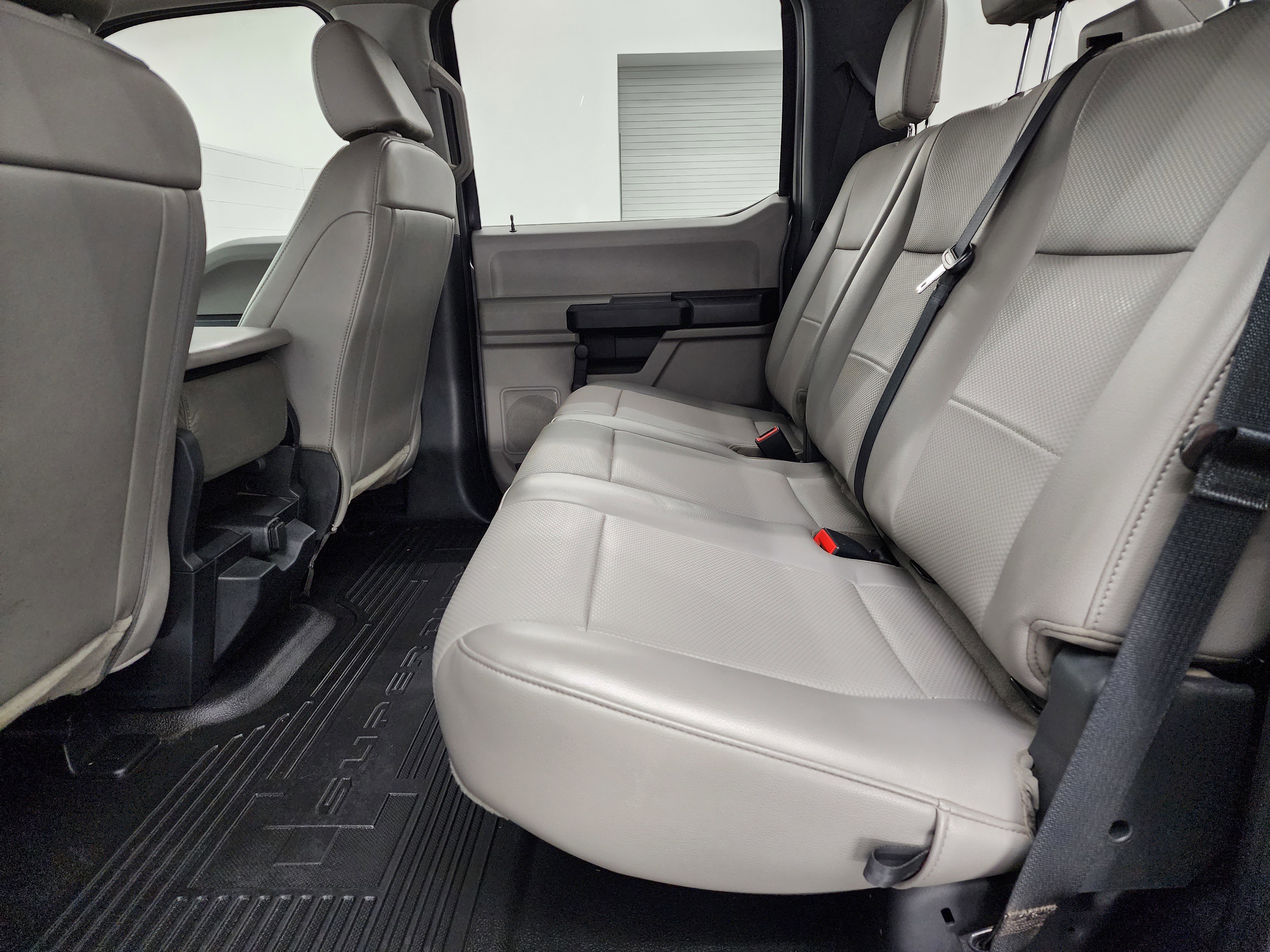 Used 2022 Ford F250 XL w/ STX Appearance Package image 9