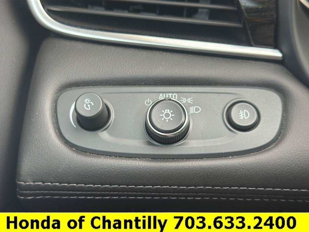 Used 2017 Buick LaCrosse Premium w/ Driver Confidence Package #2 FWD image 14