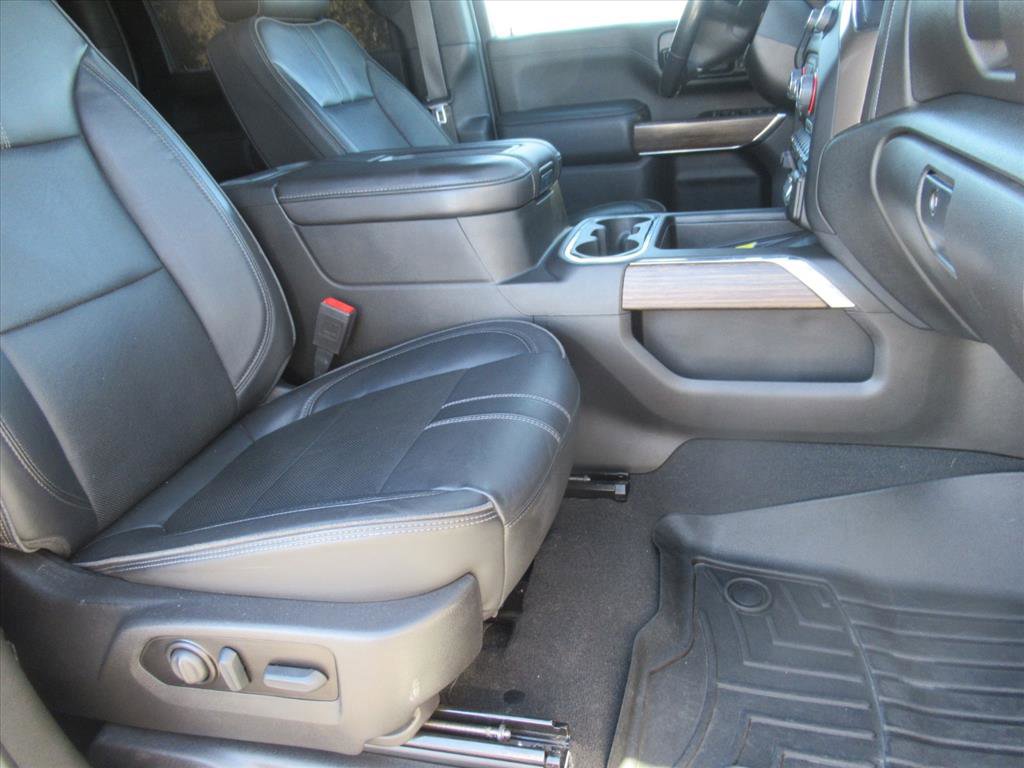 Used 2022 Chevrolet Silverado 2500 High Country w/ Technology Package image 11