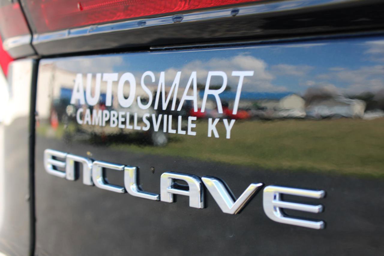 Used 2025 Buick Enclave Preferred image 6