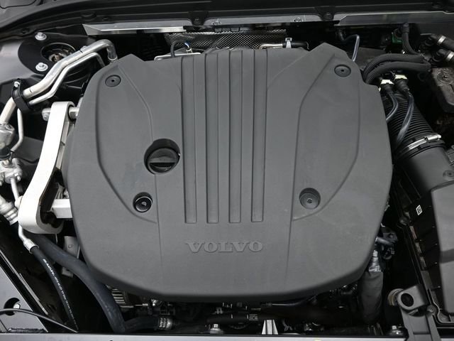 Used 2023 Volvo S60 B5 Plus w/ Climate Package image 36
