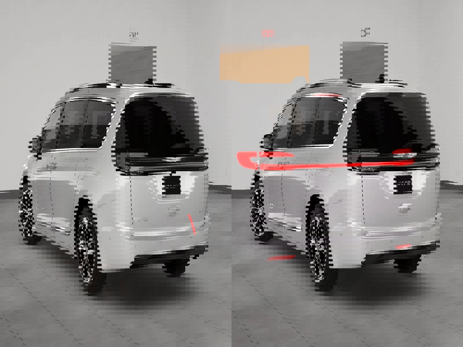 New 2026 Chrysler Pacifica Pinnacle image 4