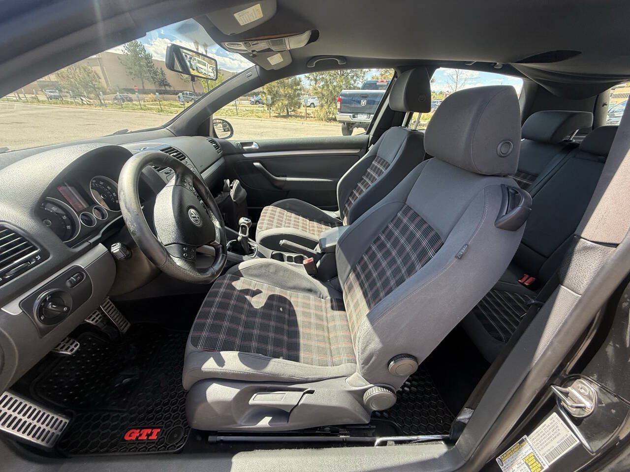 Used 2009 Volkswagen GTI 2-Door FWD image 15
