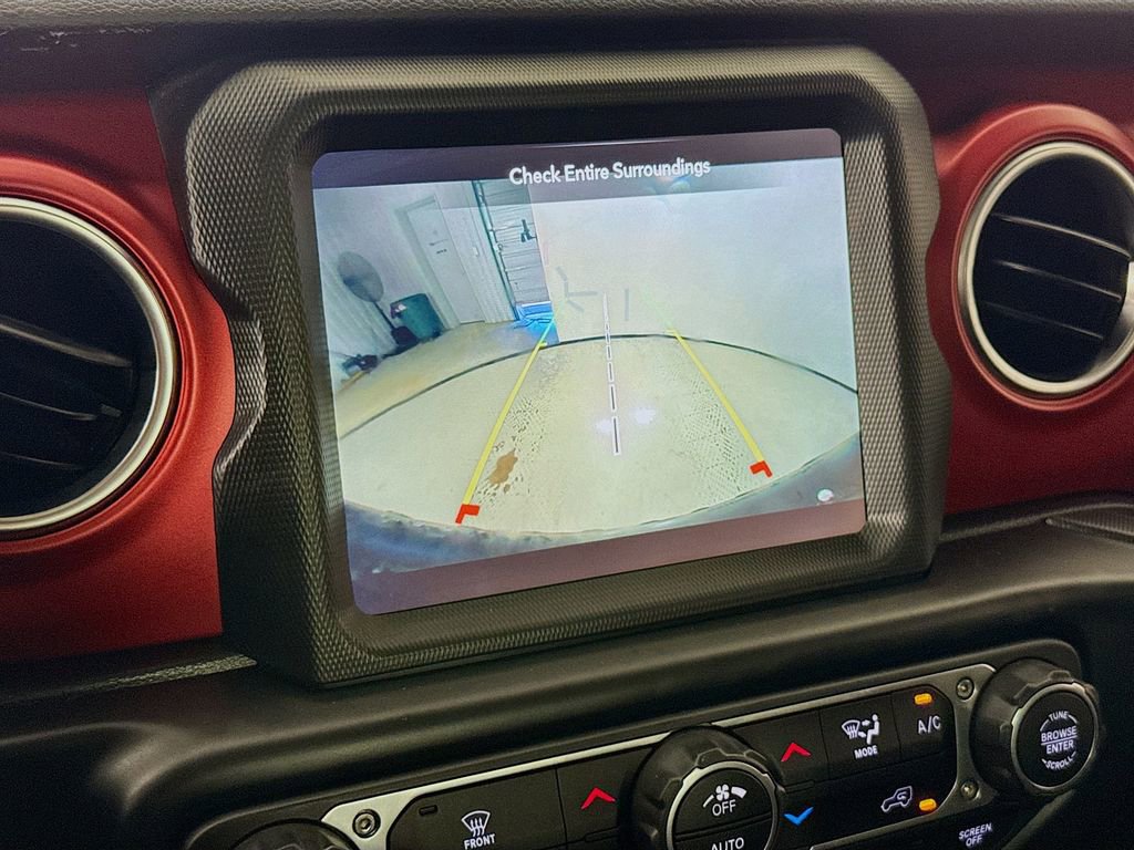 Used 2021 Jeep Wrangler Unlimited Rubicon w/ Xtreme Recon 35" Tire Package image 15