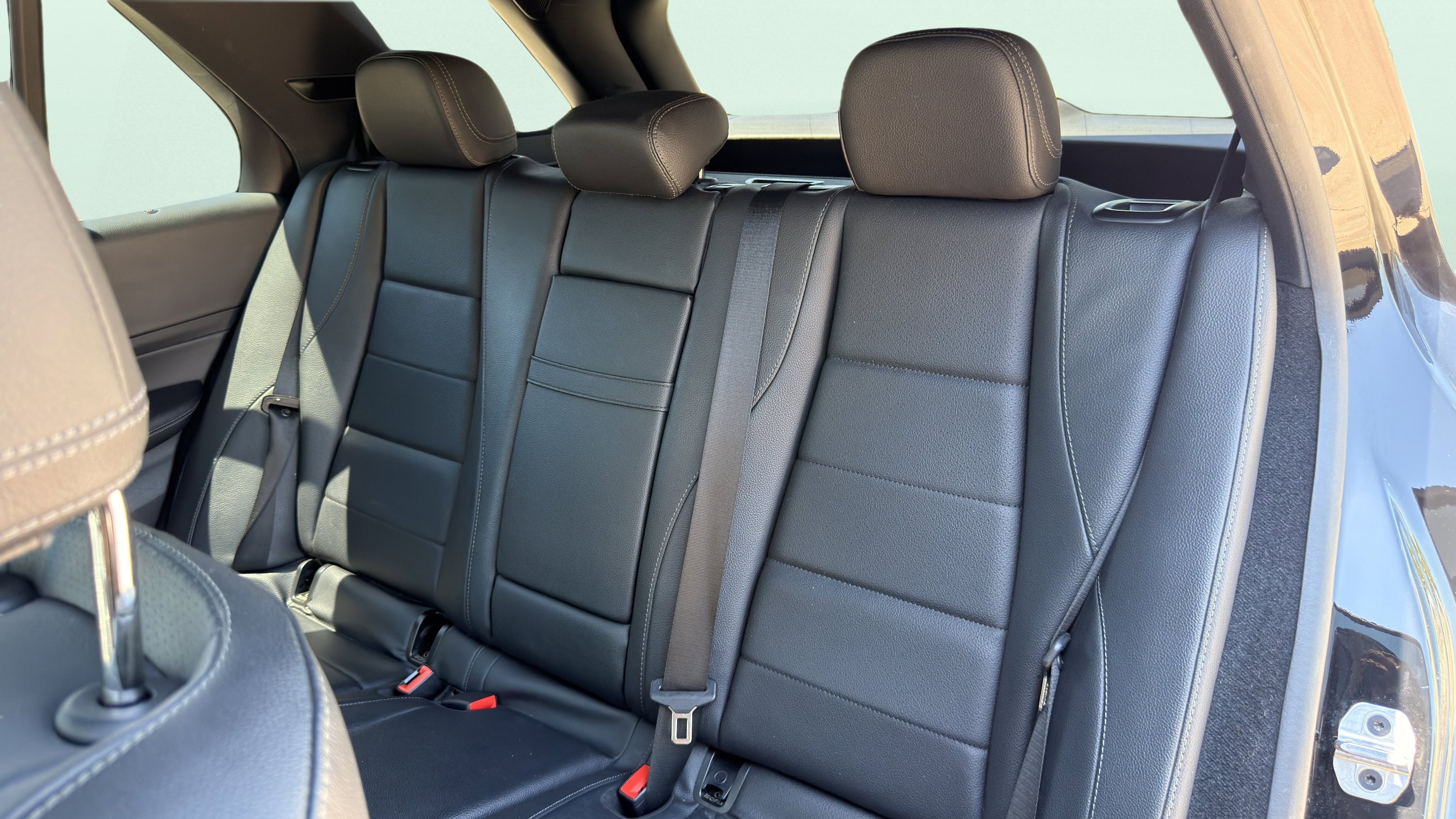 Used 2023 Mercedes-Benz GLE 450 4MATIC w/ Premium Package image 29
