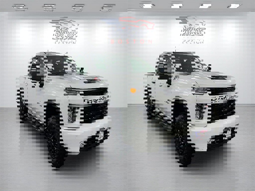 Used 2022 Chevrolet Silverado 2500 LTZ w/ LTZ Plus Package image 3